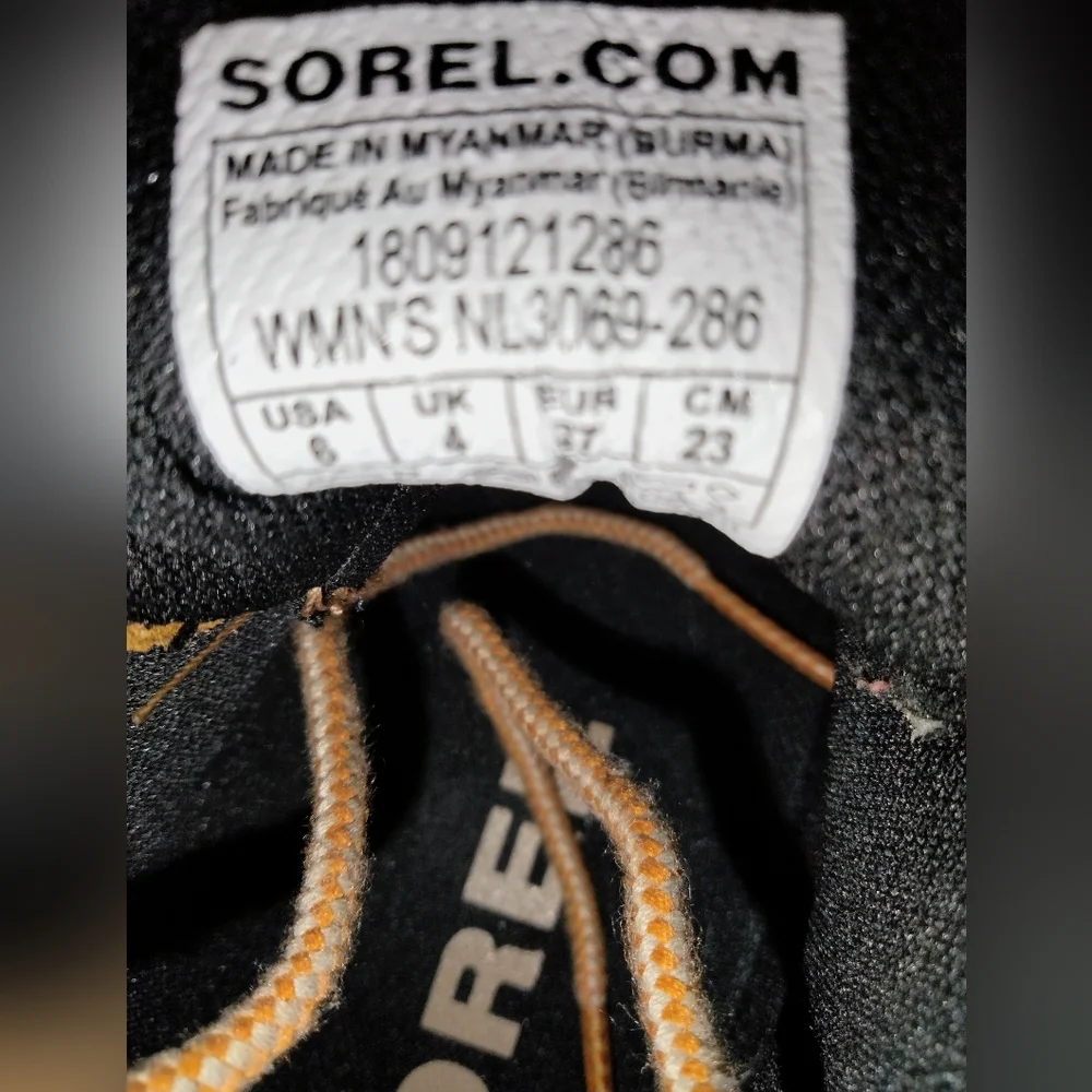 Sorel (Size 6) Colorblock Out N About Leather Weatherproof Plus Elk Hi-Top Boots